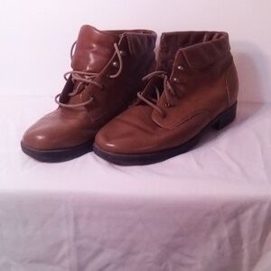 Women's lace up ankle boots